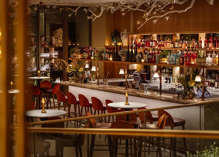 Hotel The Botree London, Curio Collection By Hilton
